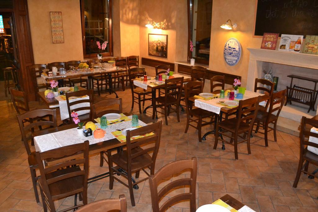 Locanda La Sosta Cavaion Veronese Luaran gambar