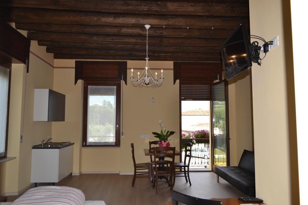 Locanda La Sosta Cavaion Veronese Bilik gambar
